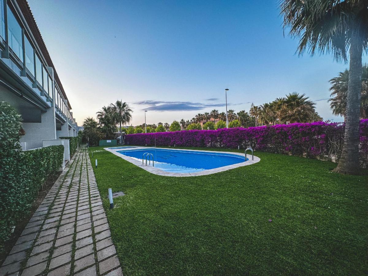 Altamar Javea * Platja de Larenal